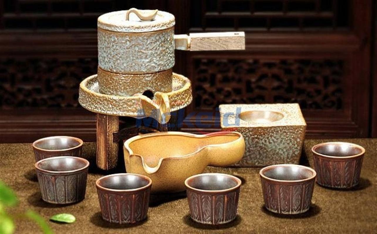 石來運轉(zhuǎn)創(chuàng)意茶具