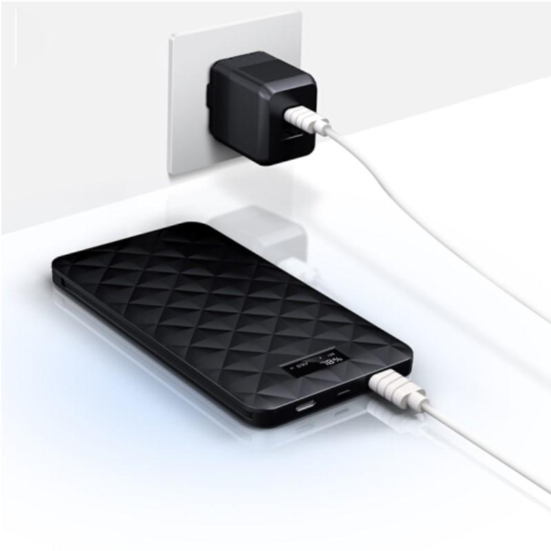 愛沃可（iWALK）10000毫安充電寶移動電源 快充數(shù)顯自帶蘋果typec線 黑色 適用iPhone三星華為錘子手機 